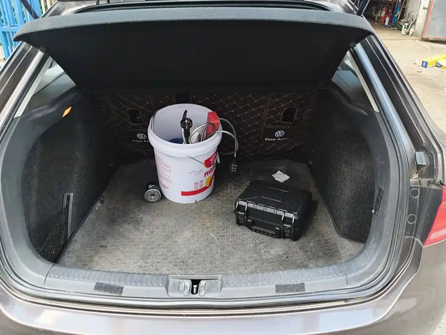 Photo 4 - Volkswagen Lavida Tour
