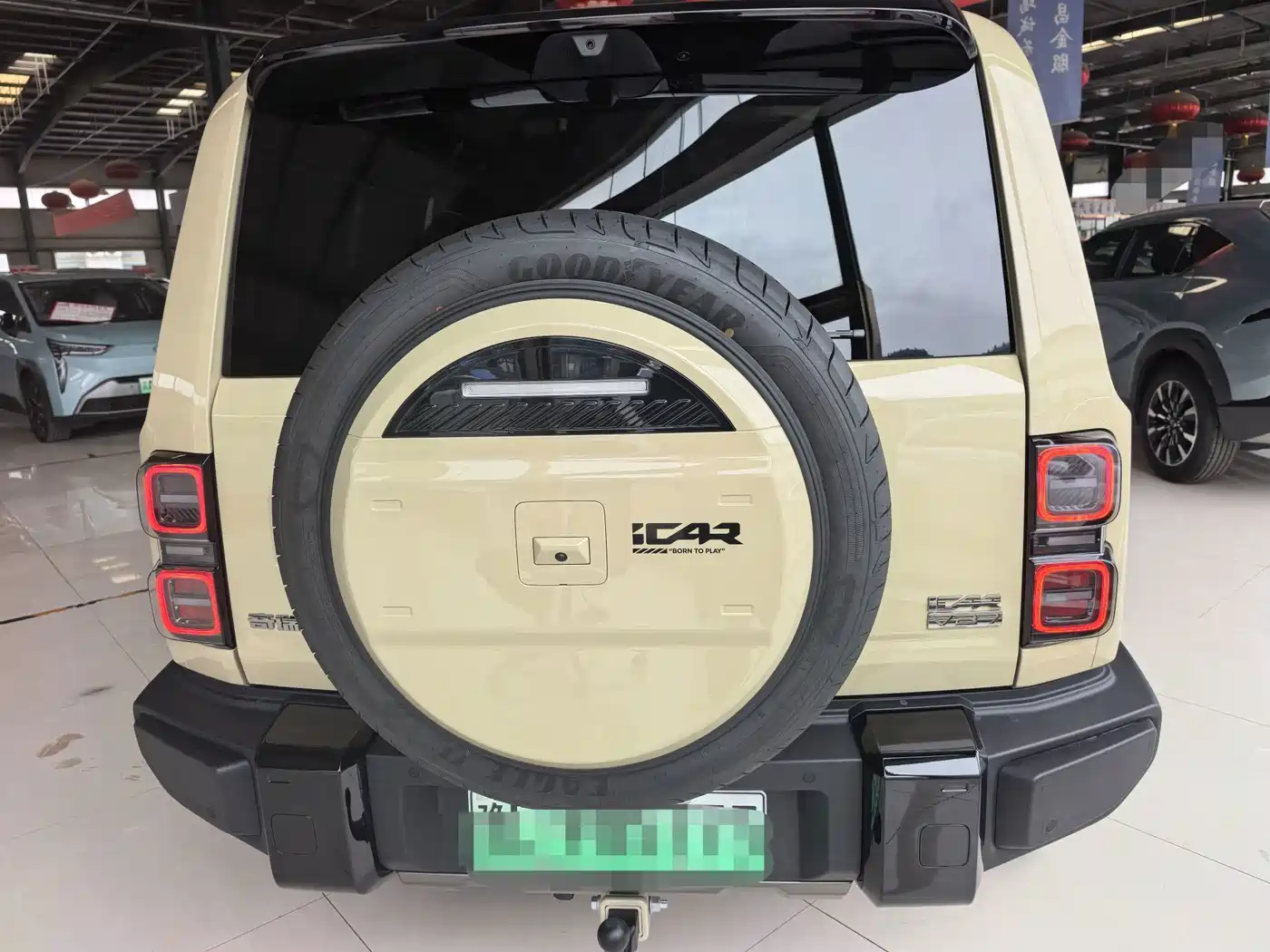 iCAR V27 2026 2026 200KM AWD Falcon 500