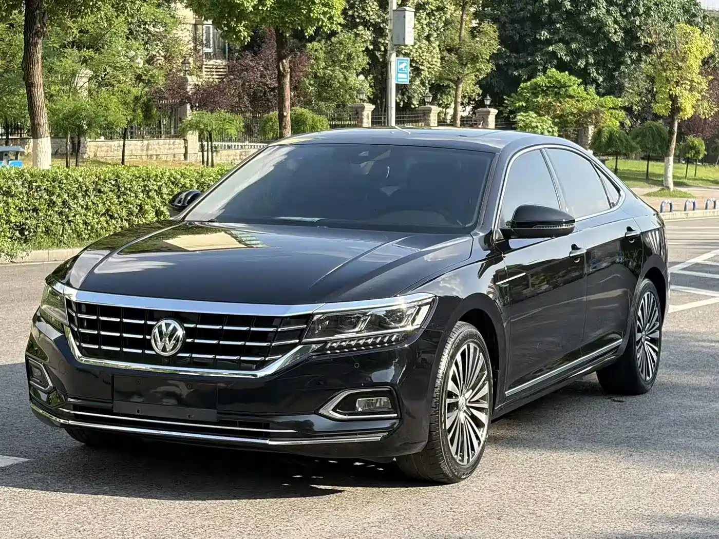 Volkswagen Passat 2019 330TSI Premium Edition China V
