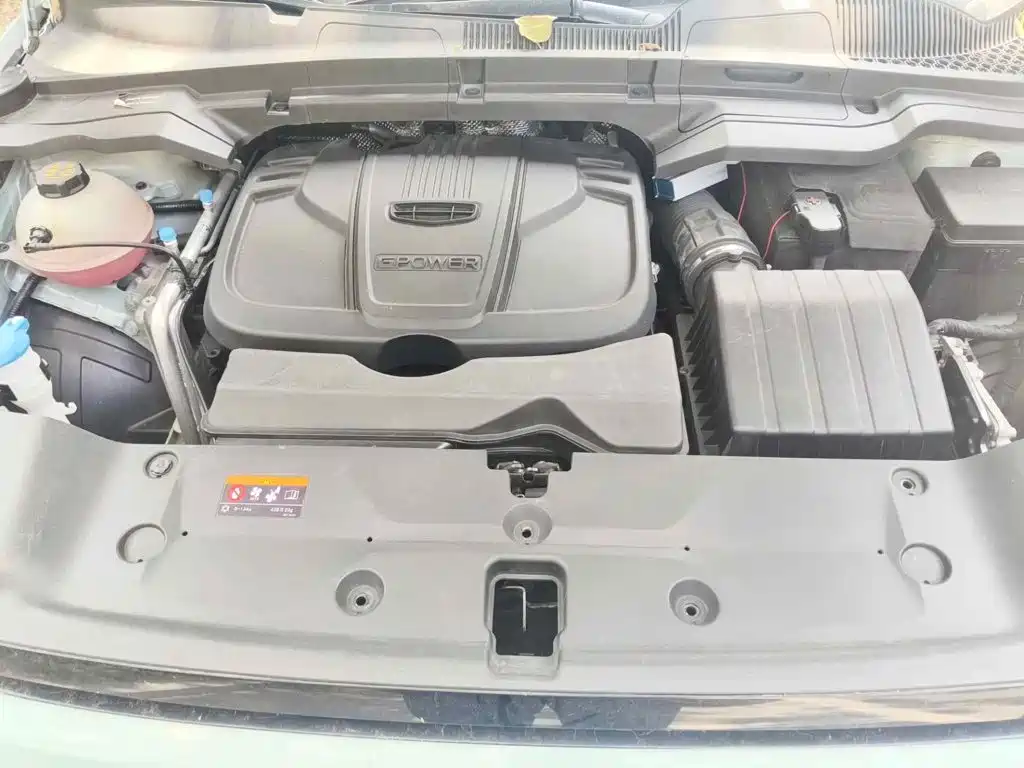 Фото 9 - Geely ICON