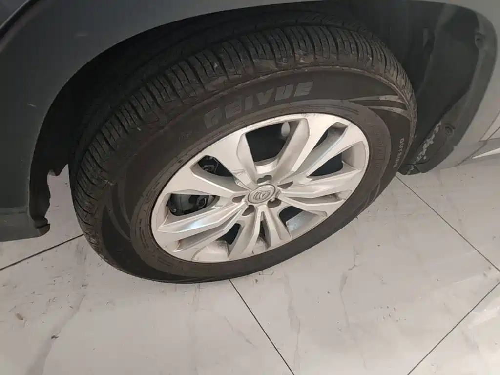 Changan CS95 2017 2017 2.0T AWD Zhijin Edition