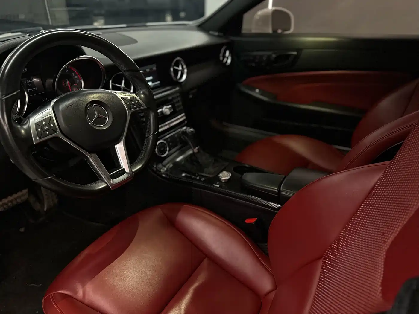 Mercedes-Benz SLK-Class 2011 SLK 200 Fashion фото 13