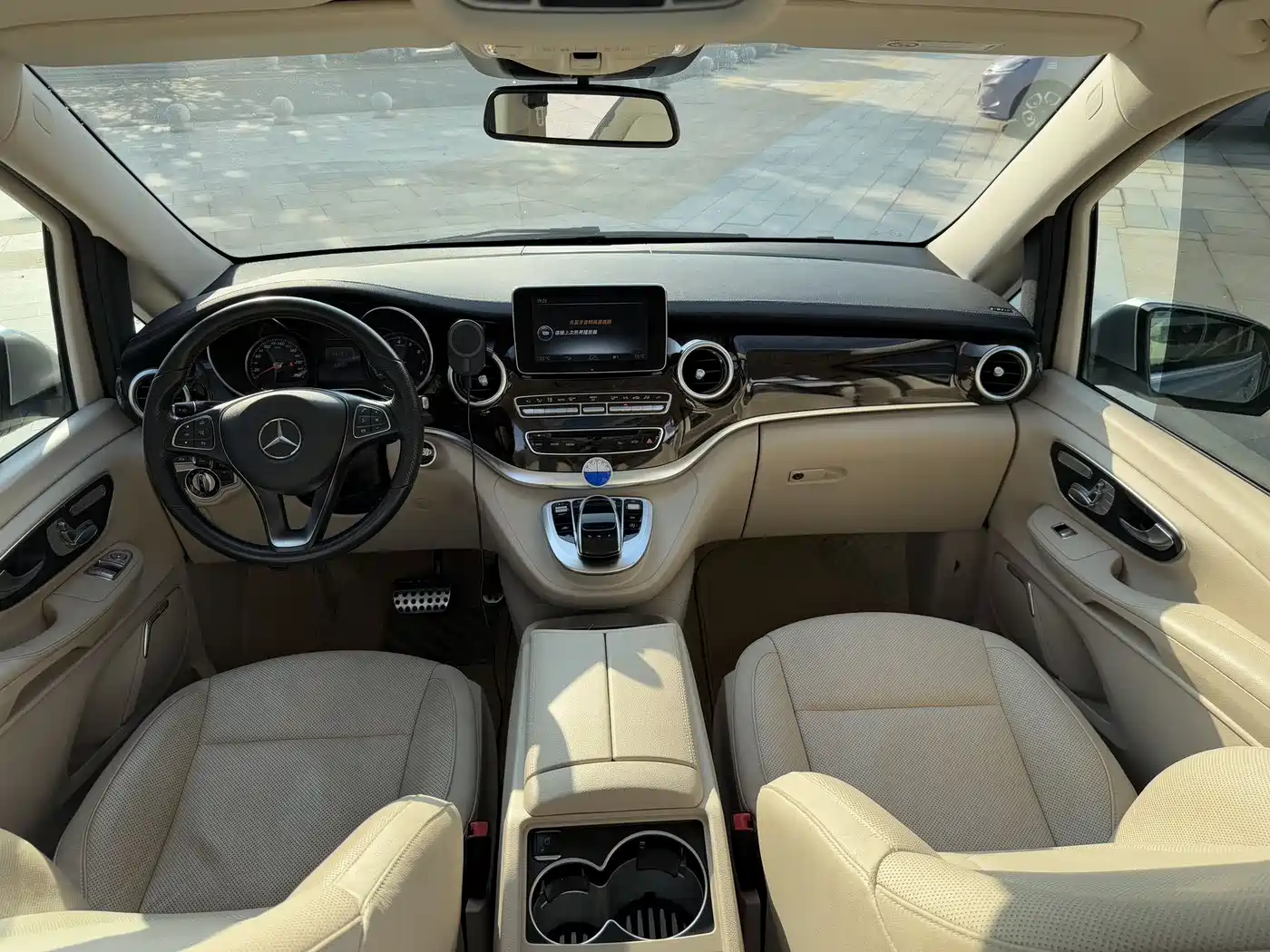 Mercedes-Benz V-Class 2017 2016 V 260 L Premium Long