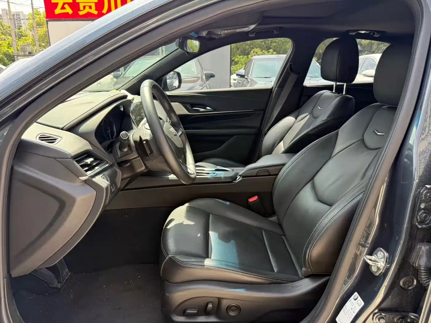 Cadillac CT4 2022 28T Premium фото 4