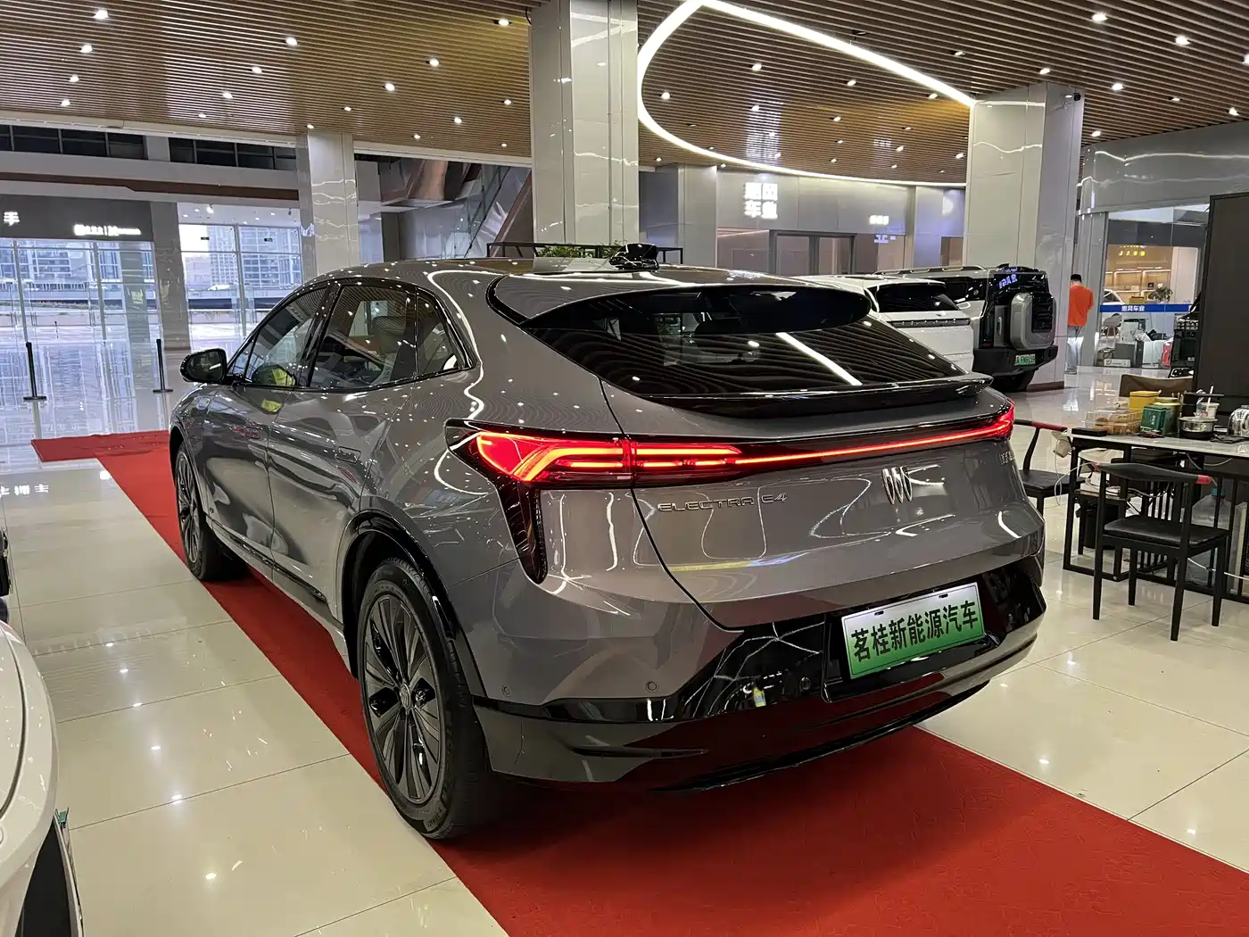 Buick E4 2023 Model GS Edition фото 4