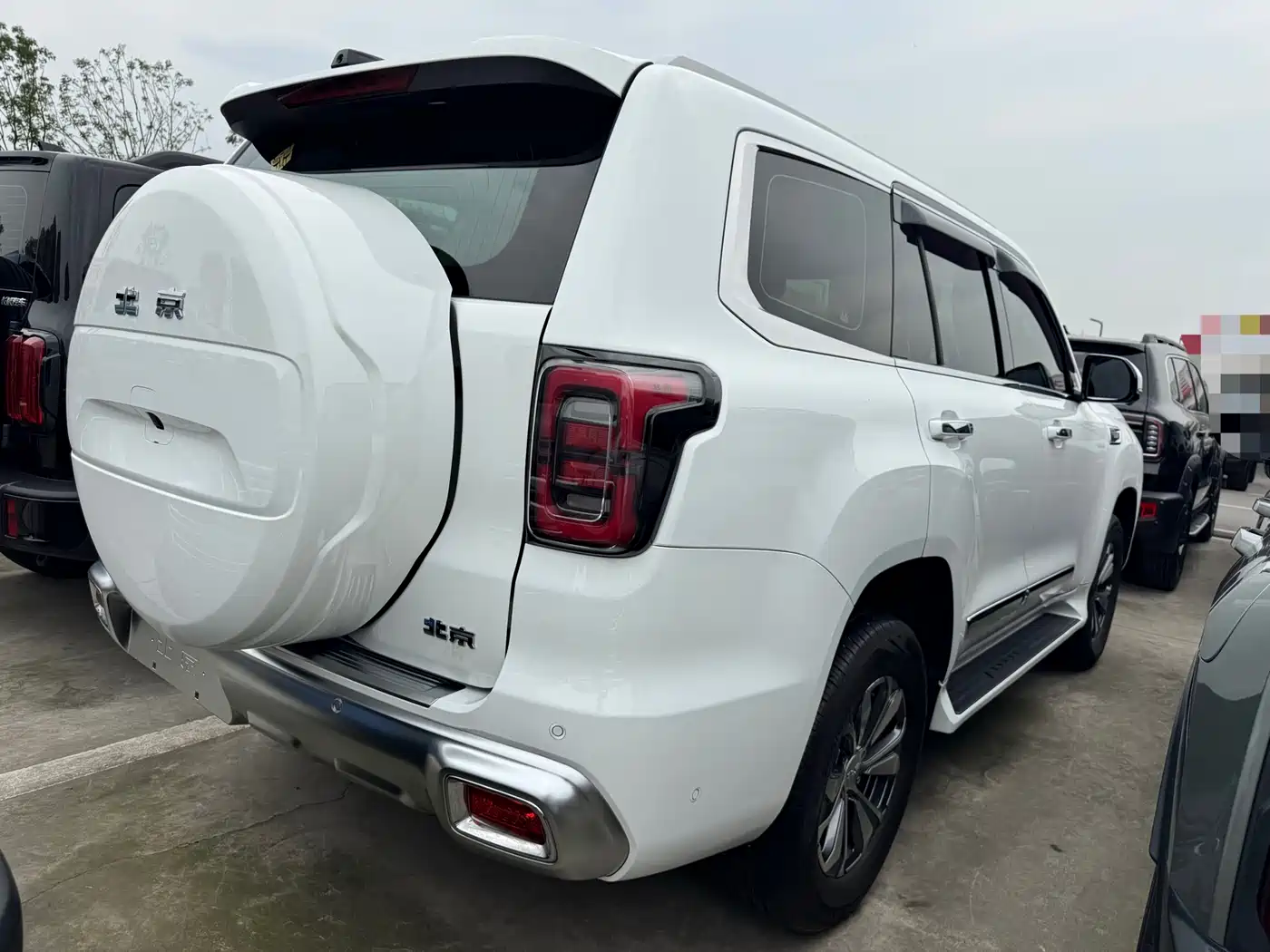 BAIC ORV Beijing Off-Road BJ60 2022 2.0T May Day Edition 5-Seater фото 3