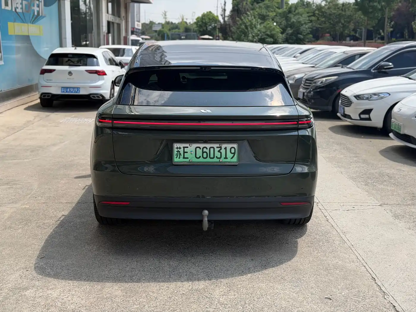 Photo 6 - Li Auto i6