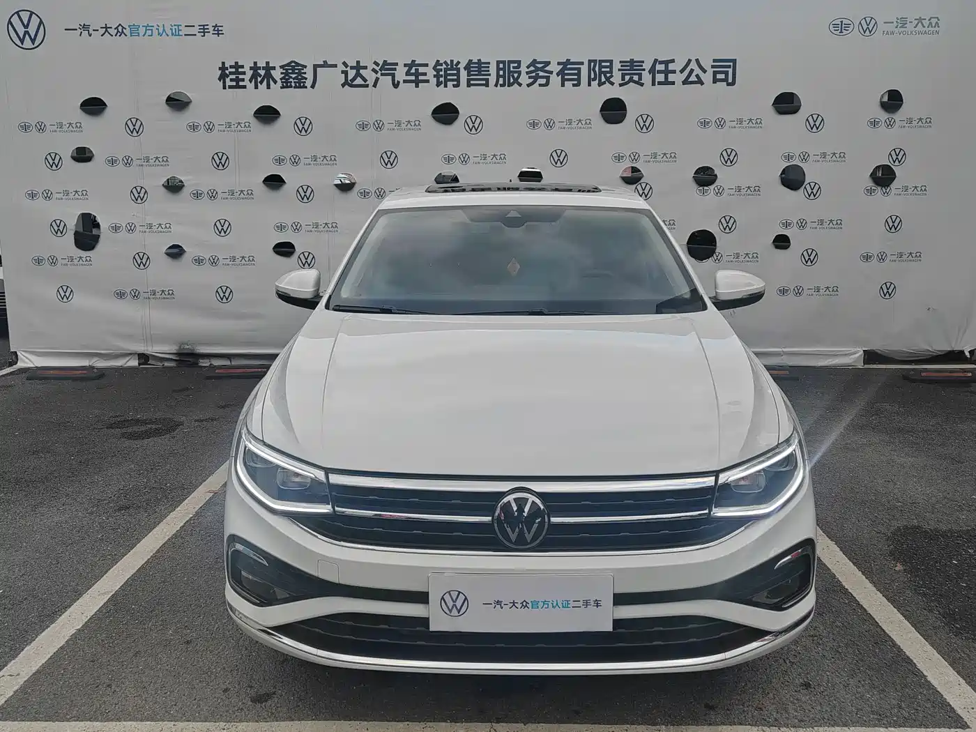 Volkswagen Bora 2024 300TSI DSG Premium Ride Edition фото 2