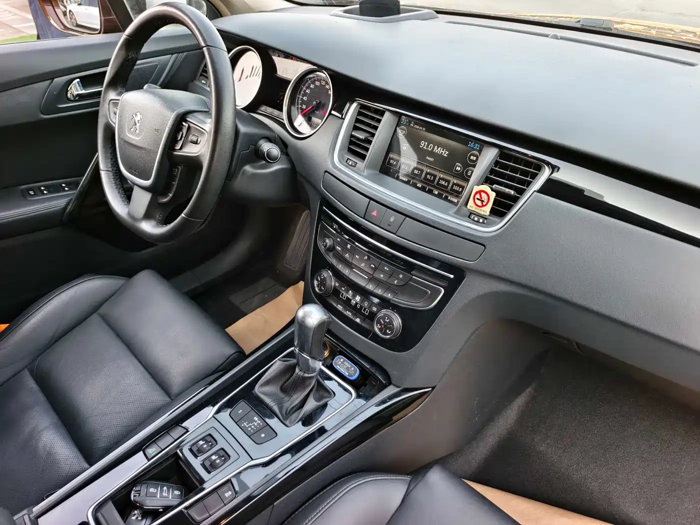 Peugeot 508 2015 1.8THP Auto Flagship Edition фото 22