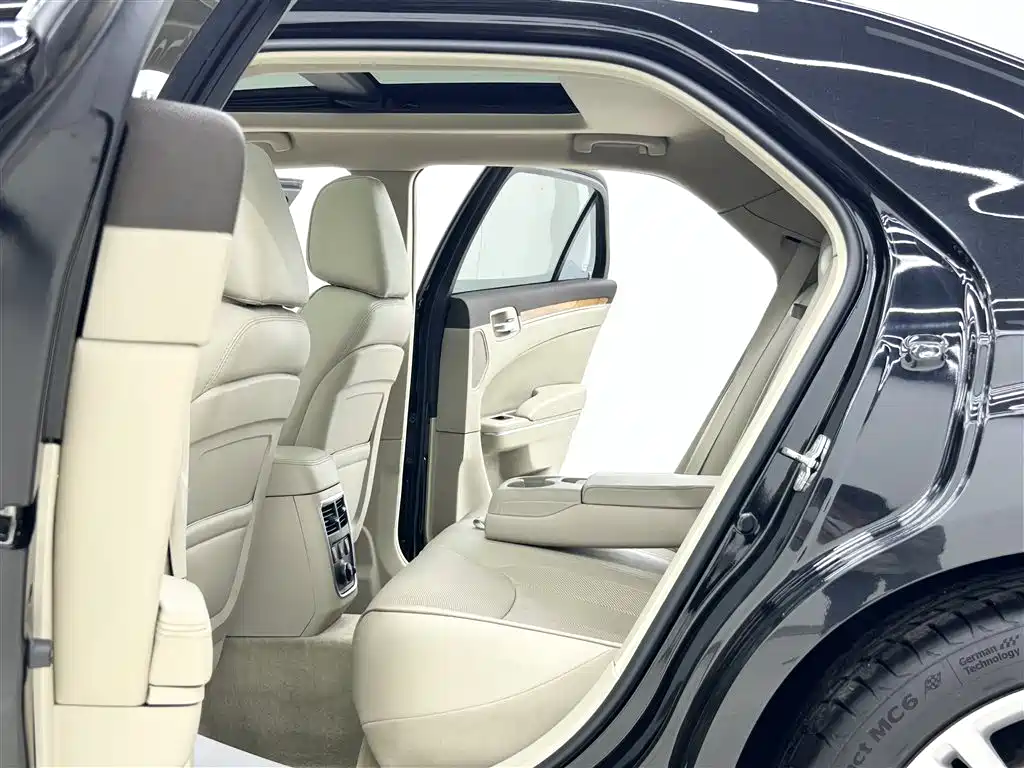 Chrysler 300C (Import) 2015 2013 Model 3.6L Premium Comfort Edition