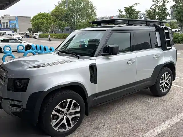 land-rover guard
