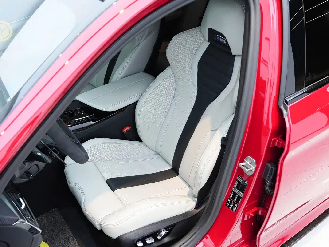 BMW M5 2022 2021 M5