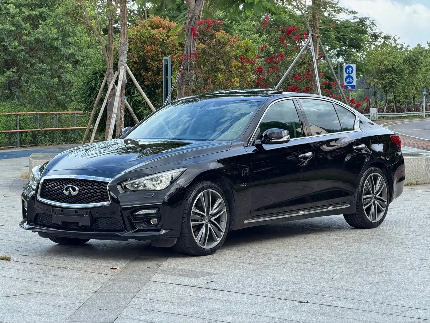 Infiniti Q50L 2015 2015 2.0T Sport