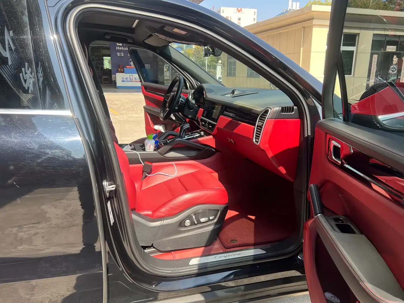 Porsche Cayenne New Energy 2021 Cayenne E-Hybrid 2.0T фото 19
