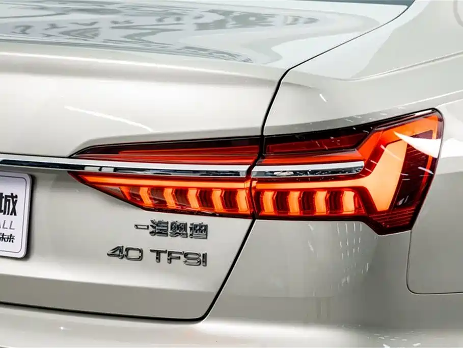 Audi A6L 2019 40 TFSI Luxury Dynamic фото 8