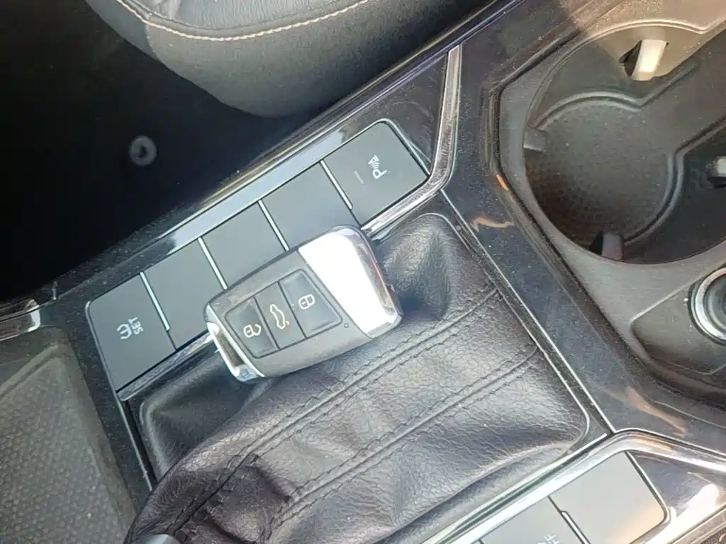 Photo 9 - Volkswagen Passat