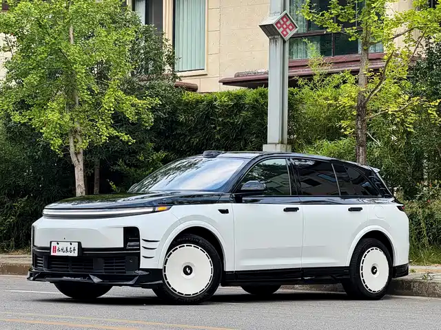 Li Auto L7 Pro