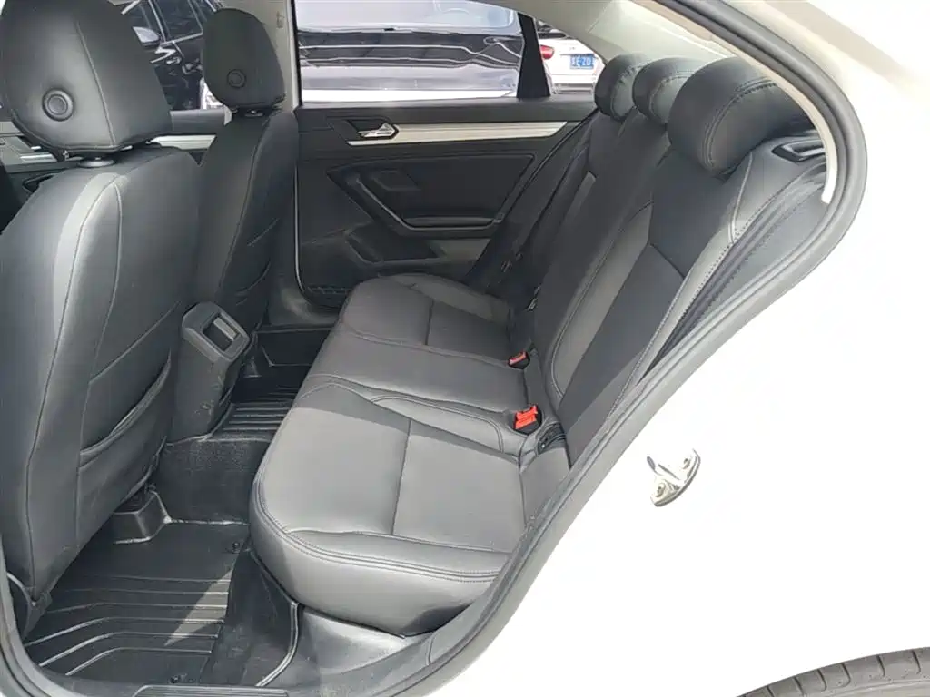 Volkswagen Lamando 2019 230TSI DSG Trend Edition China V фото 17