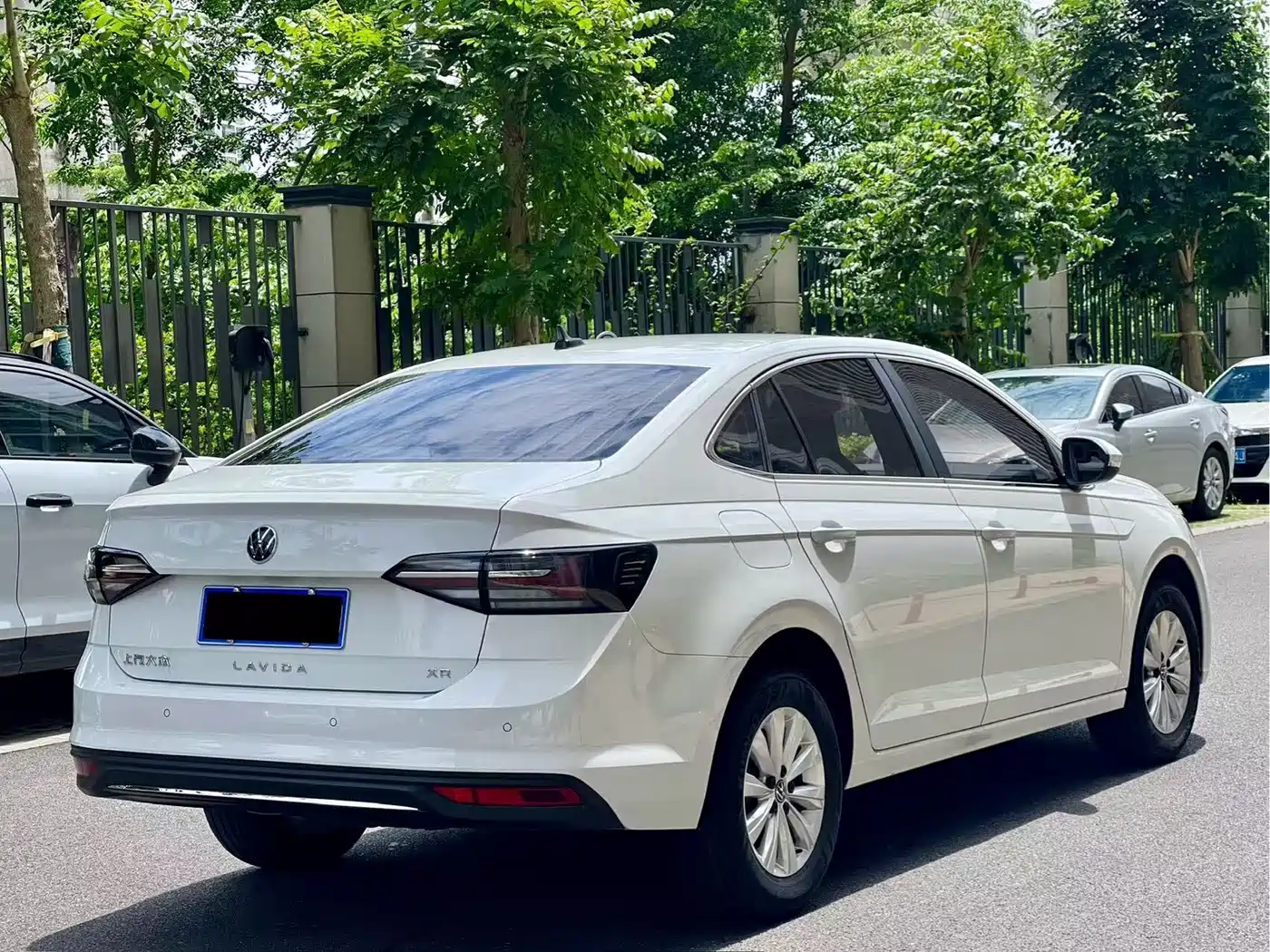 Volkswagen Lavida 2025 Model New Edge 1.5L New Leisure Edition фото 9
