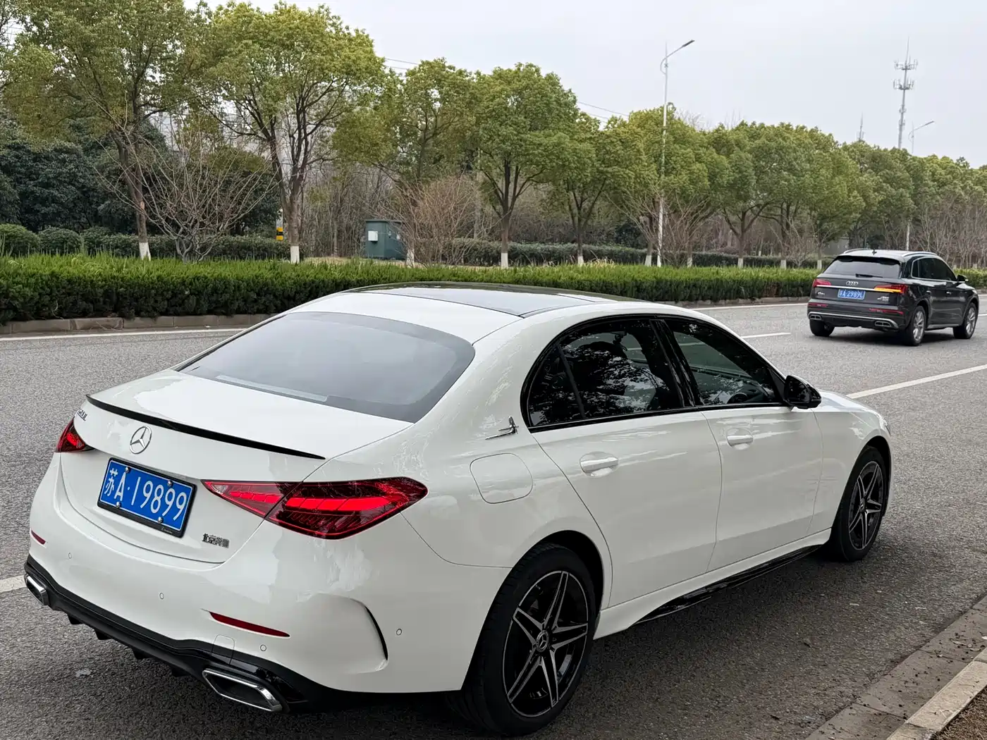 Mercedes-Benz C-Class 2025 C 260 L Night Sport Edition фото 4