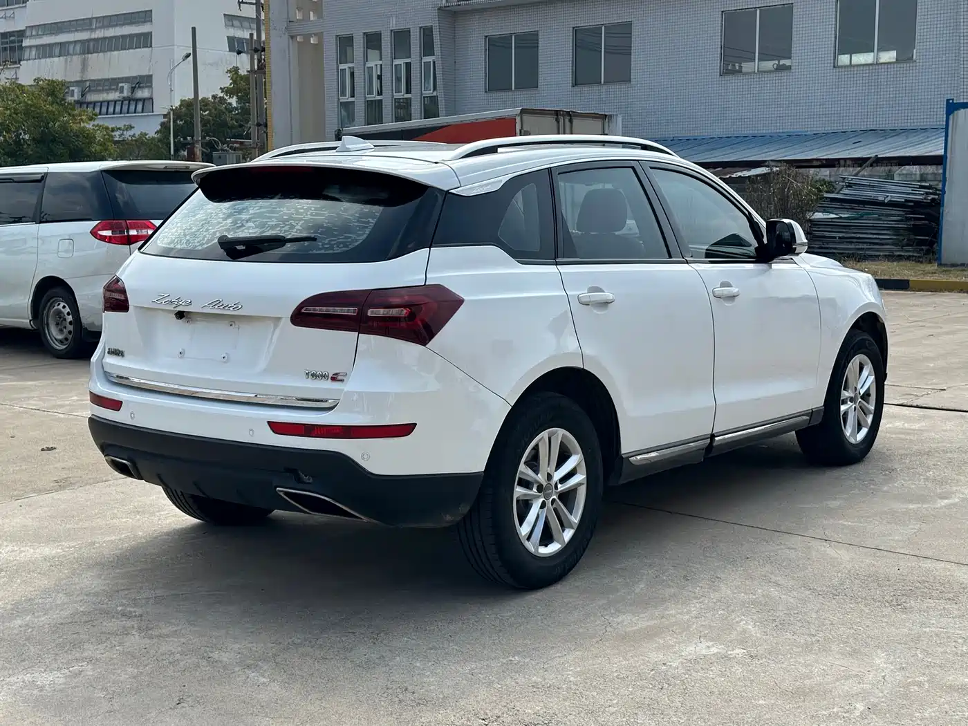 ZOTYE T600 COUPE