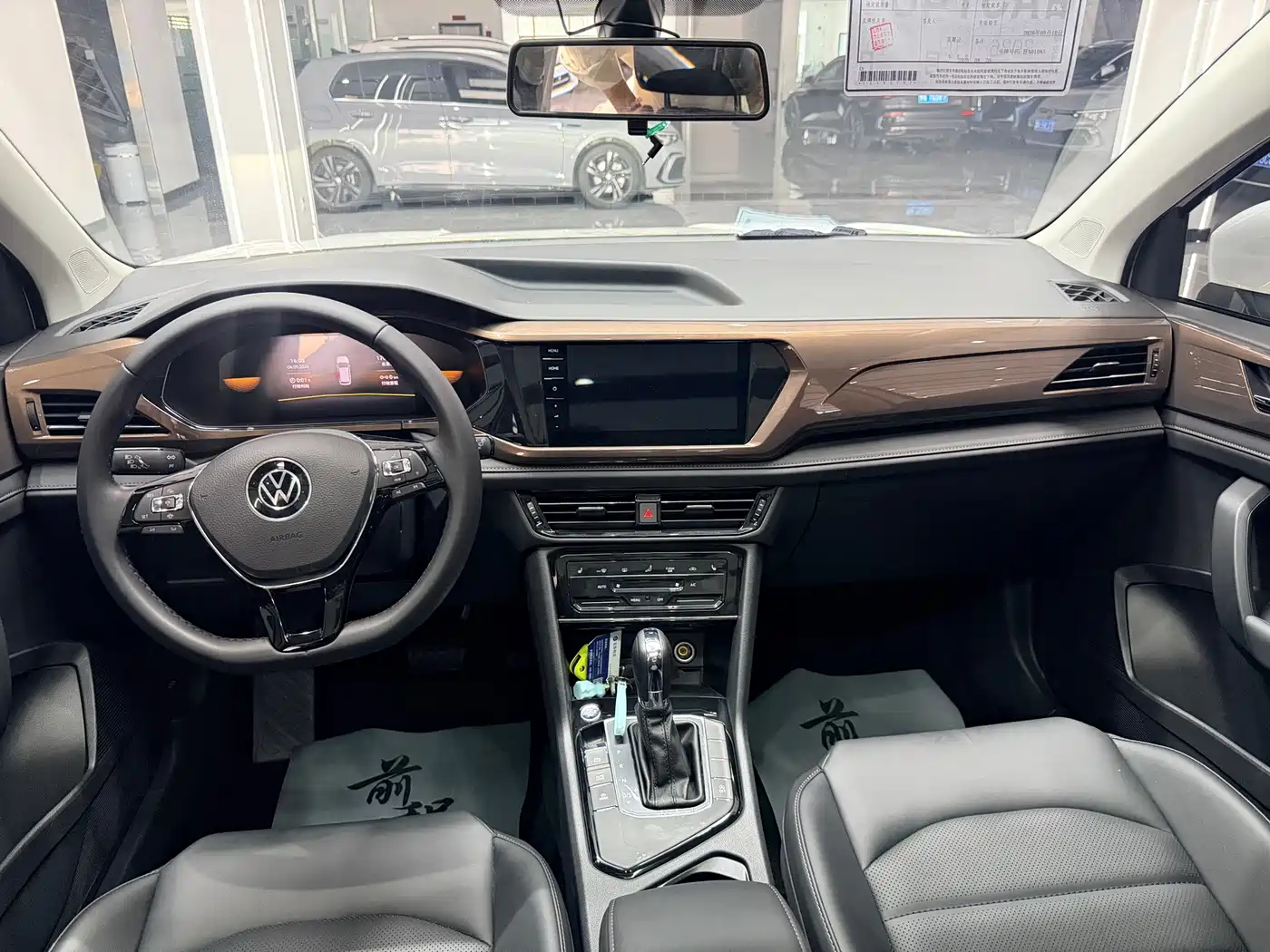 Volkswagen Tharu, миниатюра 20
