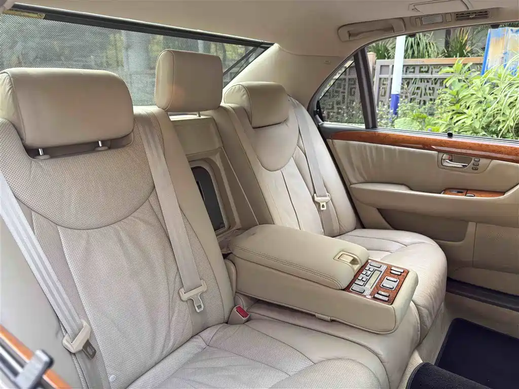 Lexus LS 2005 2005 430