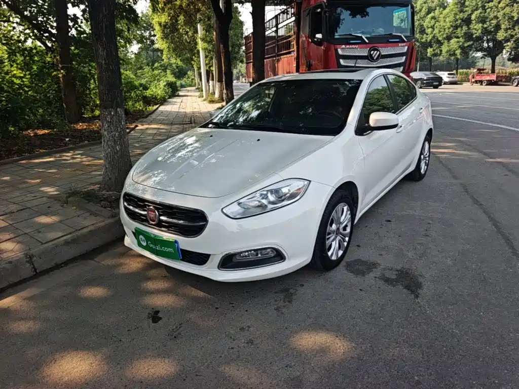 Fiat Viaggio 2015 2015 1.4T Auto Sport Edition