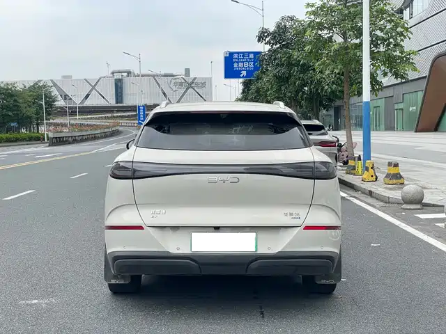 BYD Sealion 06 New Energy 2025 EV 605 Pilot Pro Edition — фото 5
