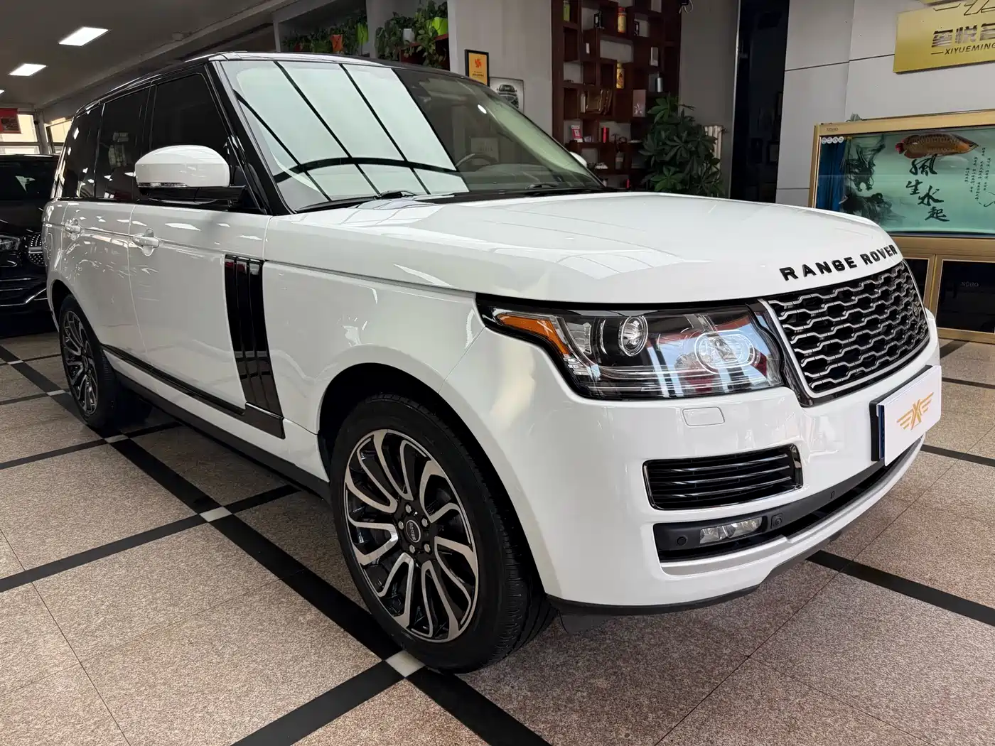 Land Rover Range Rover 2014 3.0 TDV6 Vogue фото 3