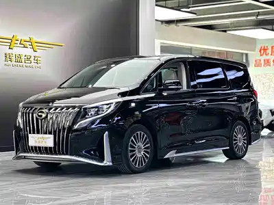 Trumpchi M8