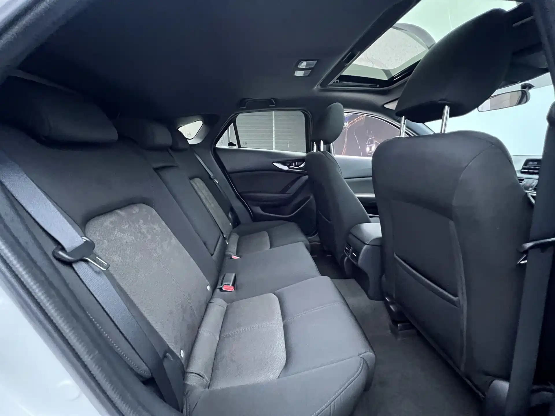 Фото 5 - Mazda CX-4