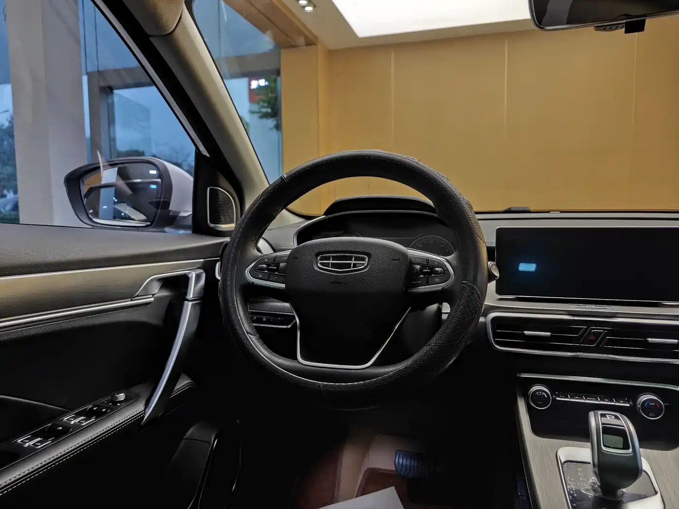 GEELY AUTOMOBILE BINYUE