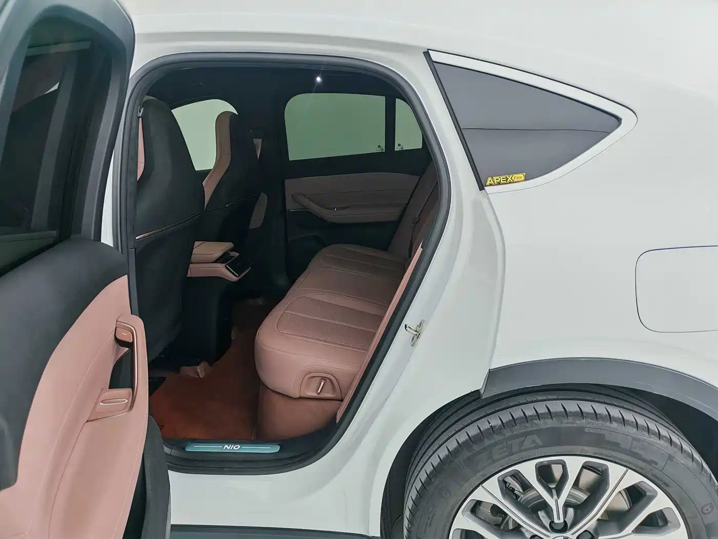 NIO EC6 2024 2023 75kWh