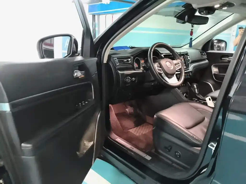 Jeep Grand Commander 2018 2018 2.0T AWD Ultimate Edition (China V)