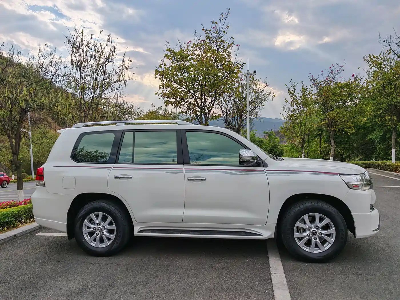 Toyota Land Cruiser (Import) фото 7