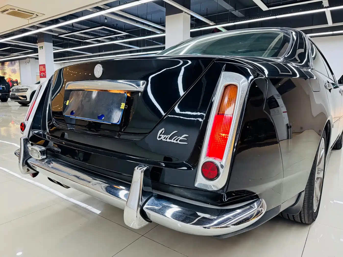 Mitsuoka Gloria 2007