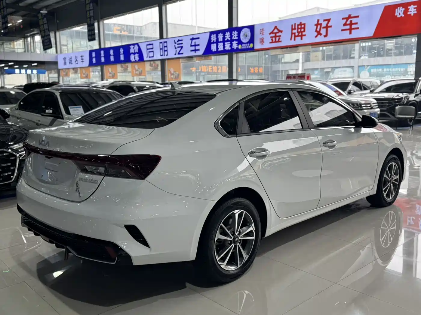 KIA K3