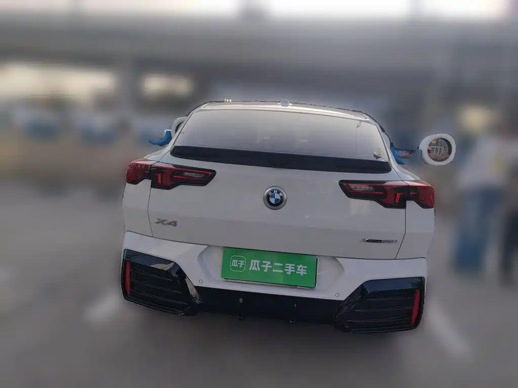 2025 BMW X2 (Import)