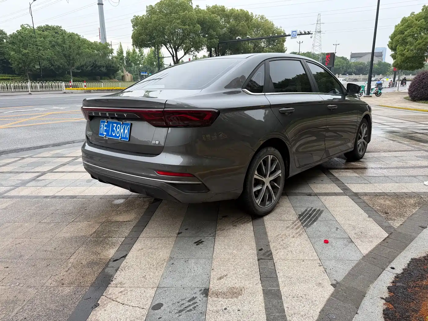 GEELY EMGRAND