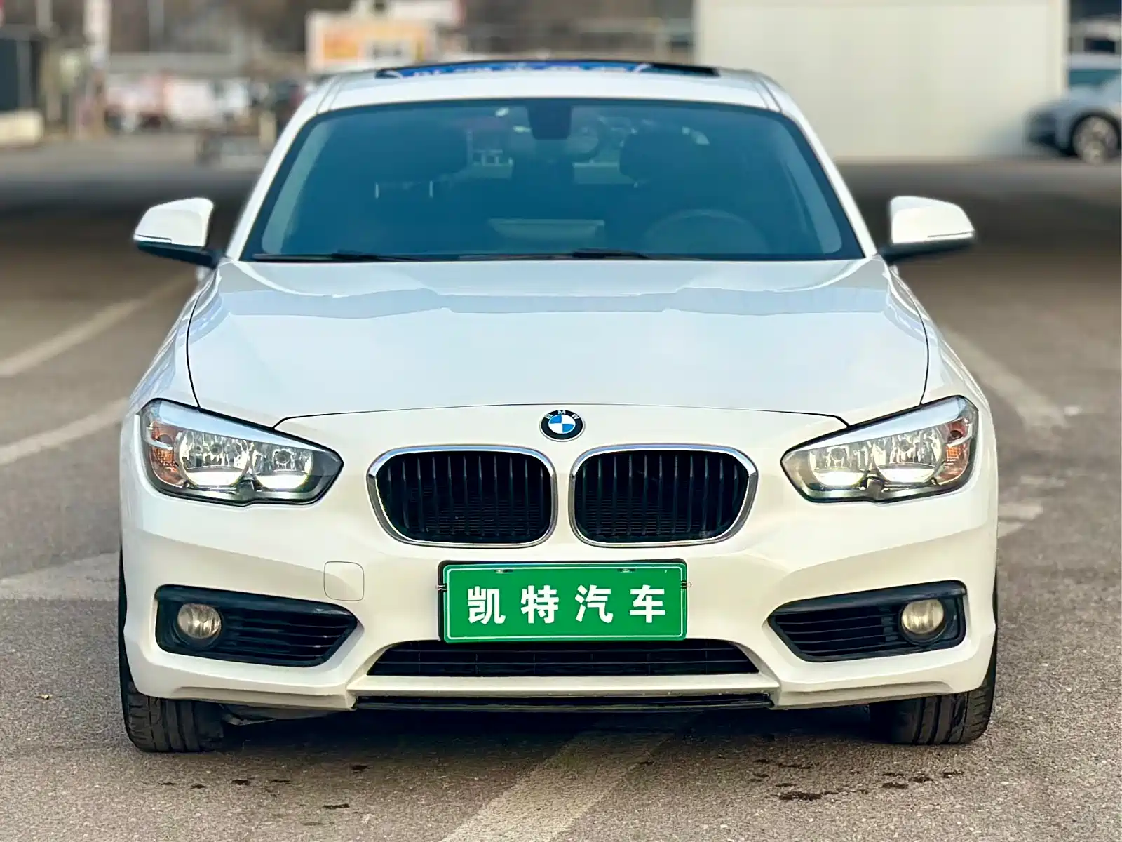 صورة 2 - BMW 1 Series (Import)