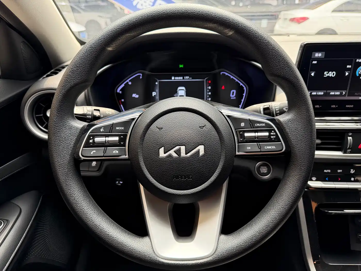 Kia K3 2021 1.5L CVT Fashion Edition фото 12