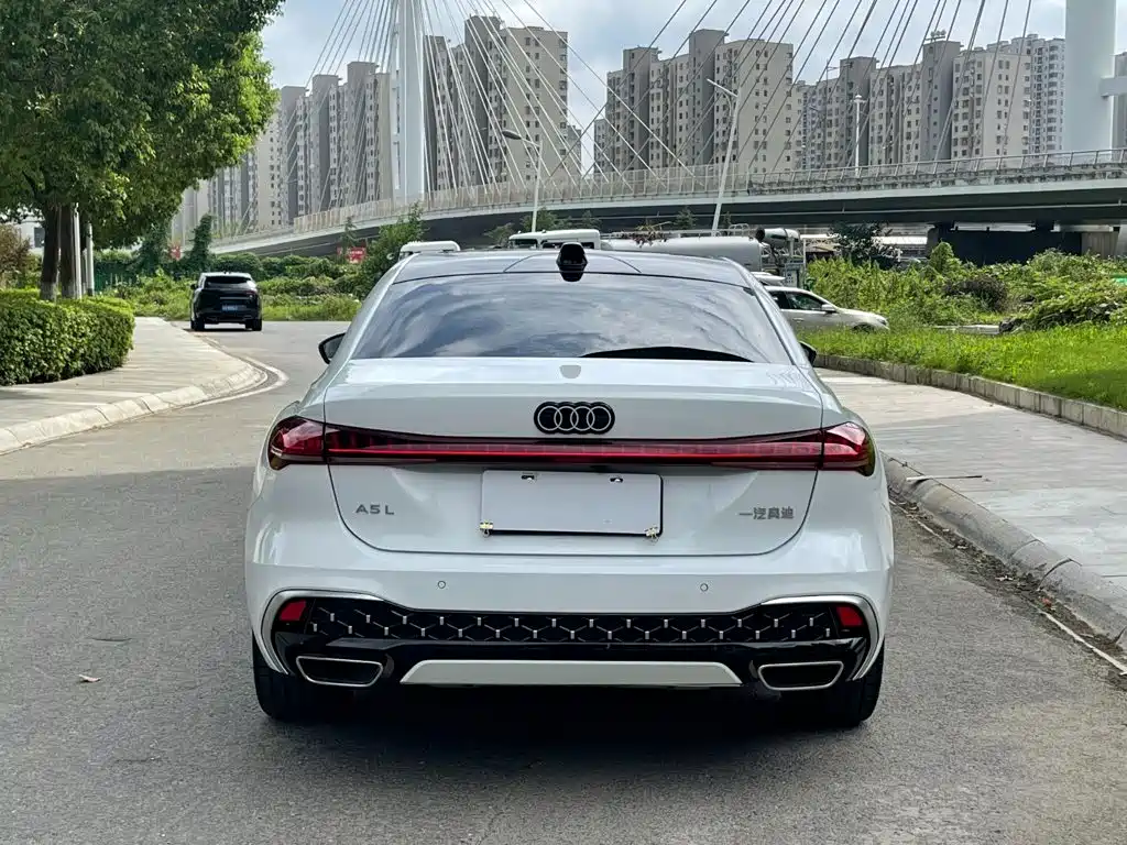 Audi A5L 2026 2025 2.0T Navigation Edition