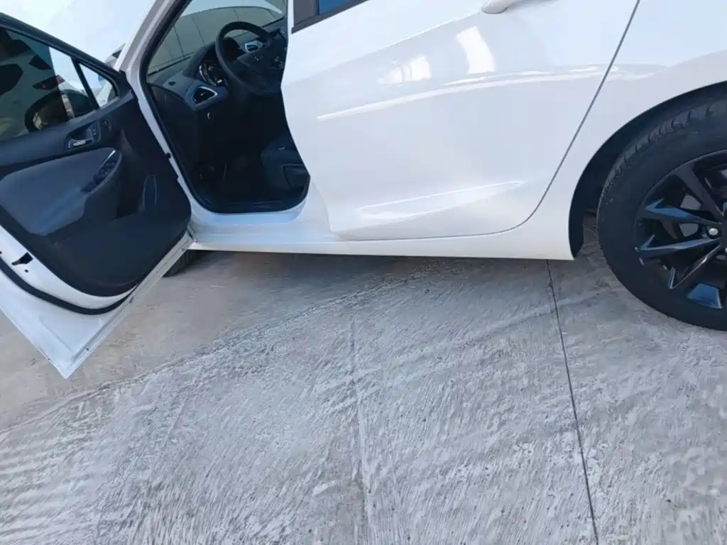 Chevrolet Cruze 2019 2018 Redline 320 Automatic Pioneer Edition