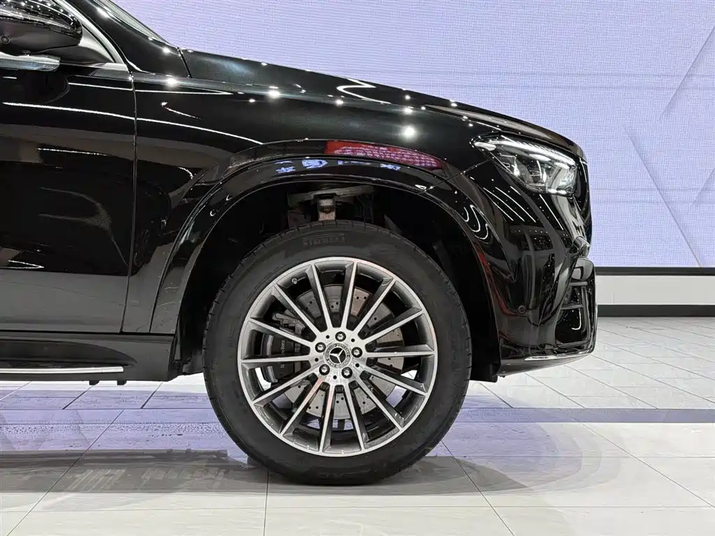 Mercedes-Benz GLE 2024 GLE 450 4MATIC Luxury фото 5