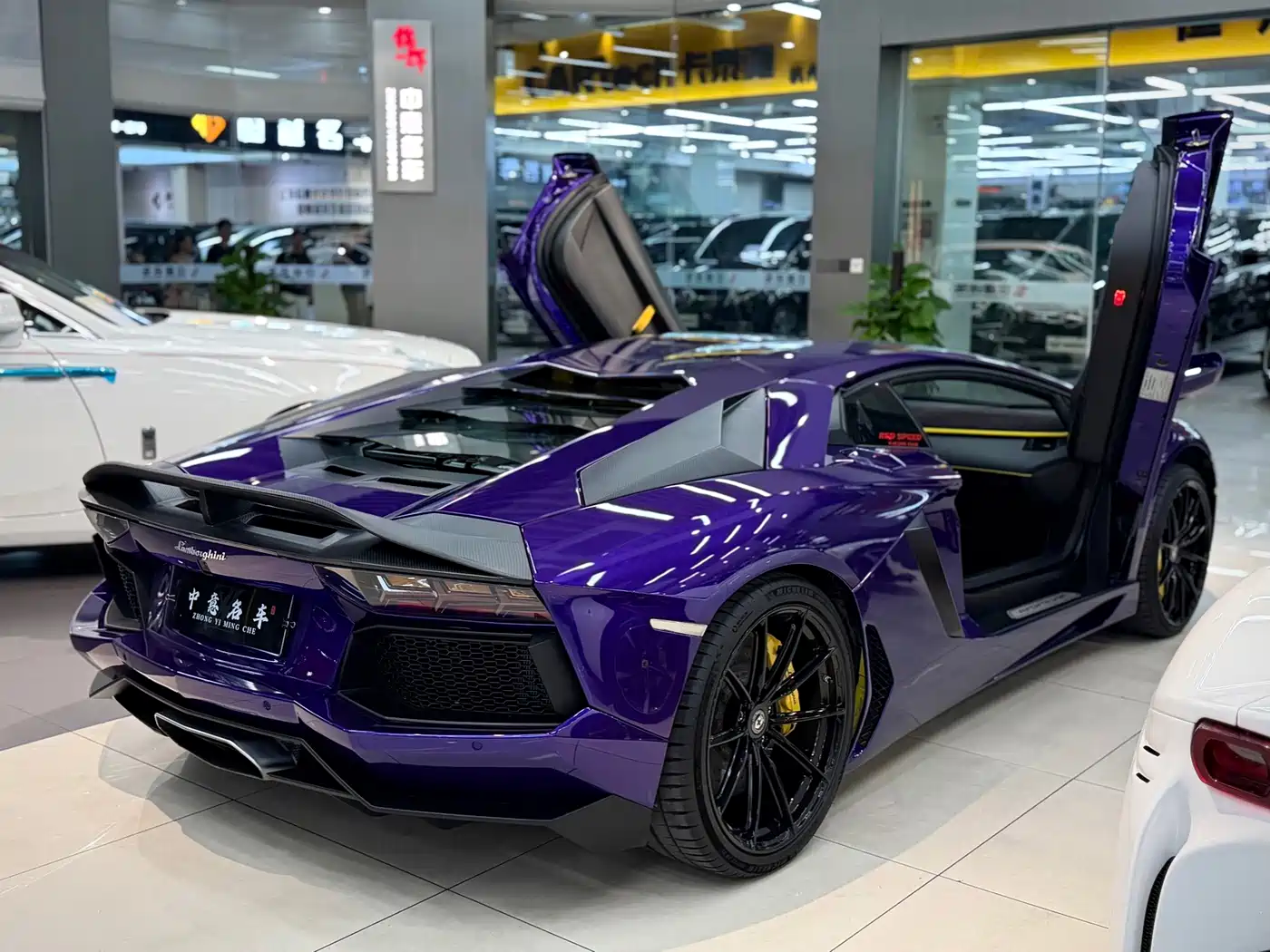 Lamborghini Aventador 2014 2013 LP 700-4 Roadster