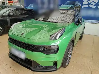 Lynk & Co 05