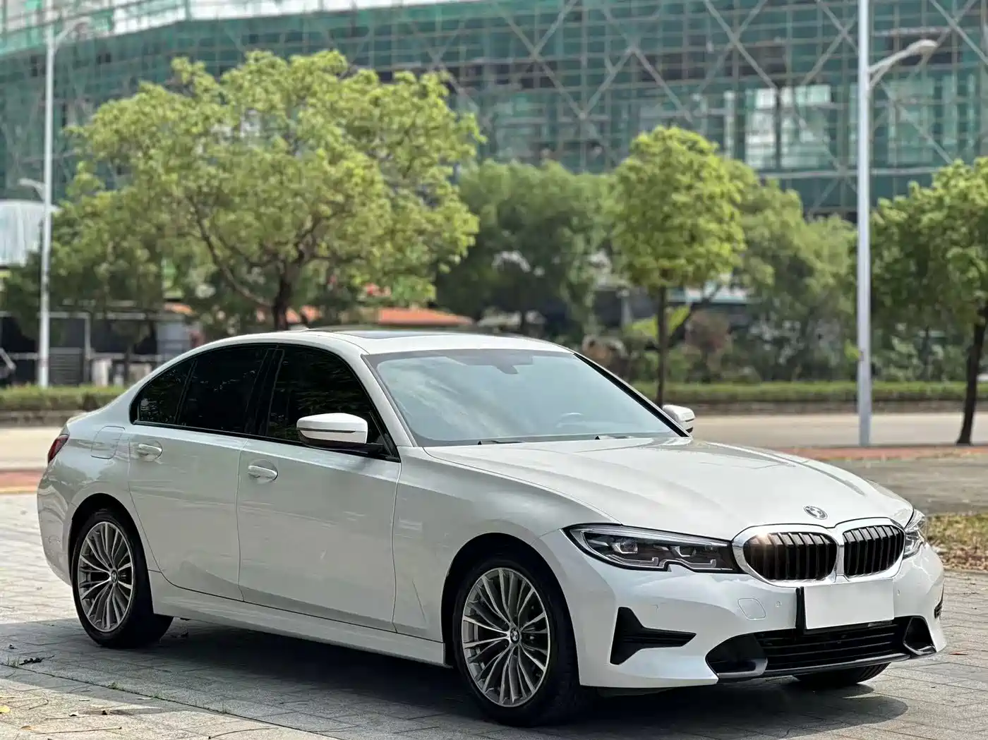 BMW 3 Series 2021 320i Sport Package фото 3