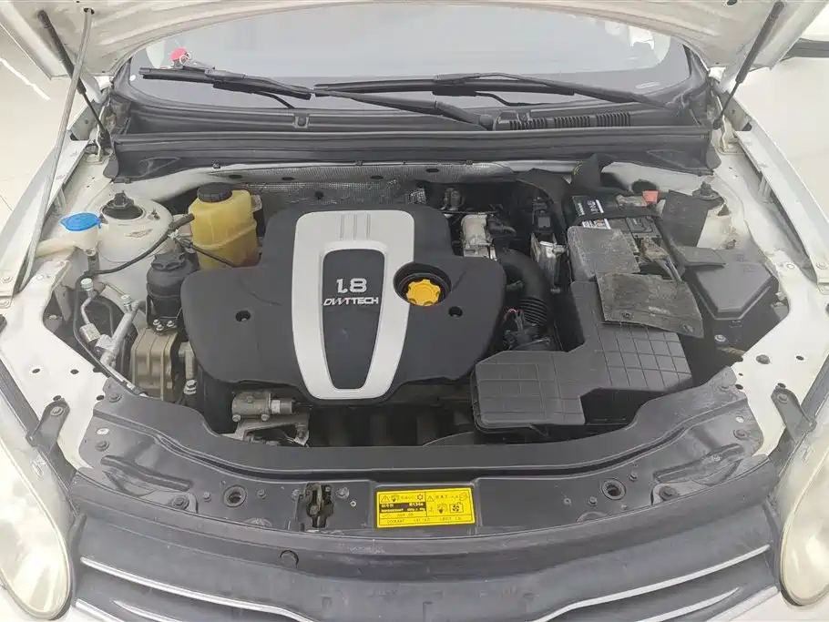Roewe 550 2012 2012 550 1.8L Auto Value Edition