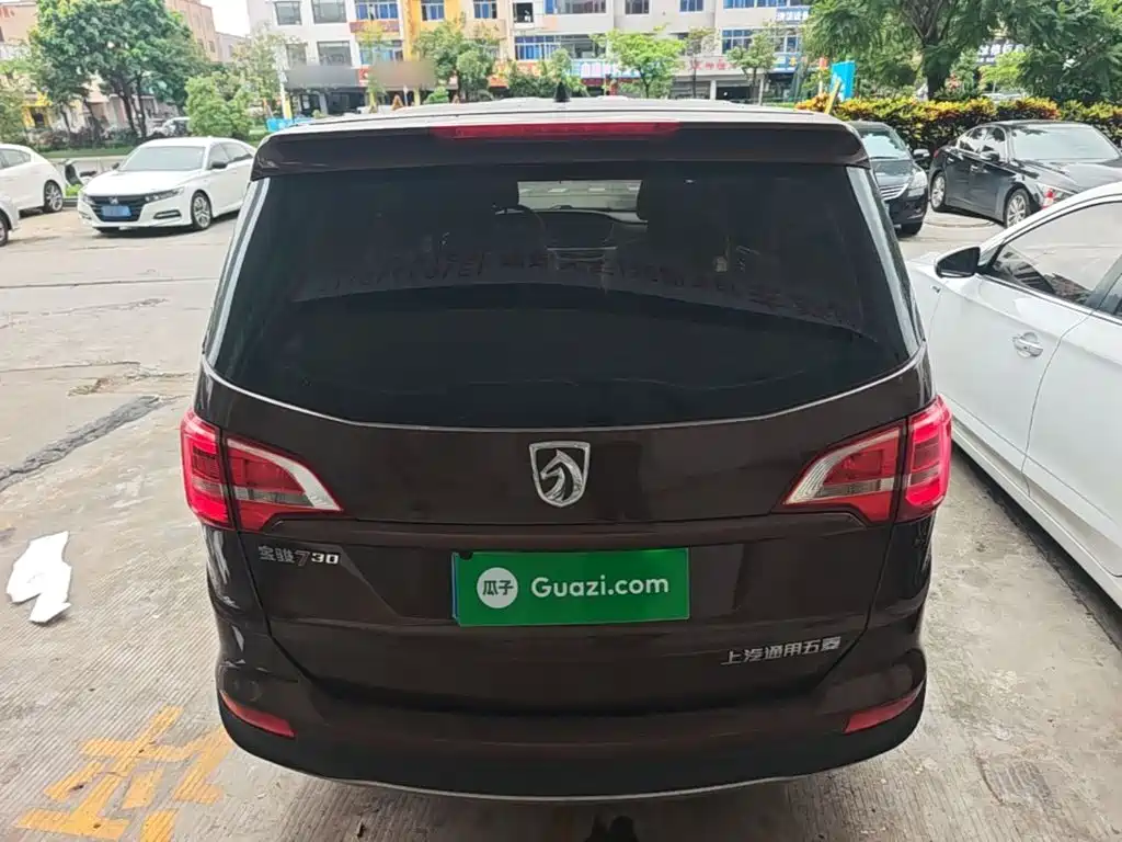 Baojun 730 2021 2019 1.5L Manual Value Edition 7-Seater China VI